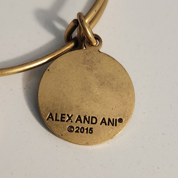 Alex and Ani Rafaelian Gold ALASKA WHALE TAIL Expandable Bracelet. Preowned - Picture 4 of 4